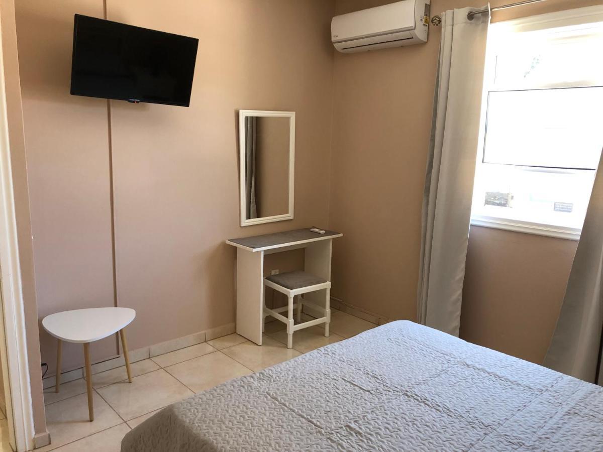 Petros Rooms & Apartments リクスリオン エクステリア 写真